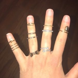 NWOT Ring bundle